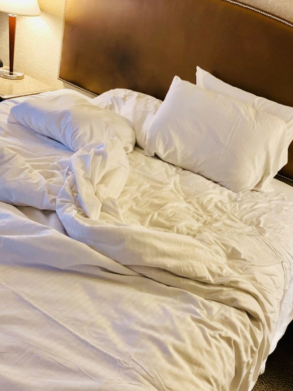 Linge de lit professionnel pour les collectivités : confort et sécurité