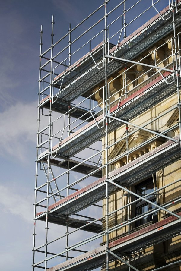 Ravalement de façade à Cannes : un projet clé pour votre bien